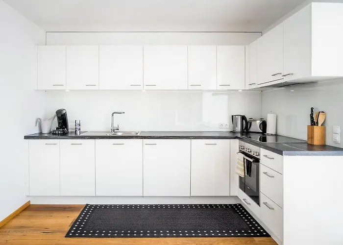 In The Sandra Comfortable * Horbranz